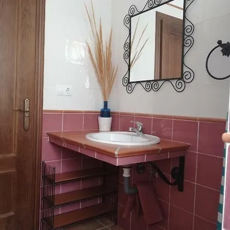 La Solana De Turon. El Pino Casa rural *